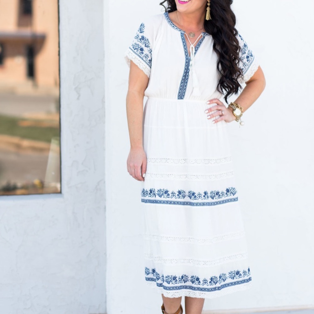 ANTHRO Blue Tassel Embroidered Peasant Dress